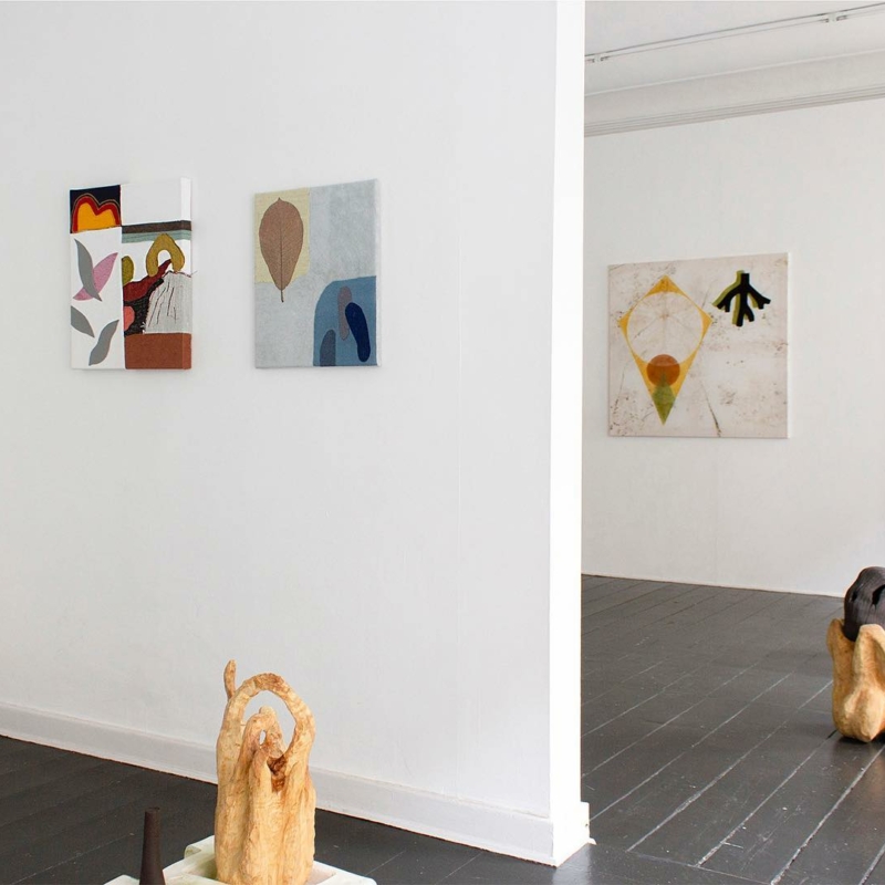 Installation view from our #currentexhibition EPIGON by #annabak and #nilselvebakkskalegård 

The exhibition is a conversation between the two artists on formal similarities and differences, where the works and their common aesthetic grounds are obvious, while their individual expressions set them apart

Come by the gallery. The exhibition runs through 2 July

#mariekirkegaardgallery @bakbash @nilselvebakkskalegard
