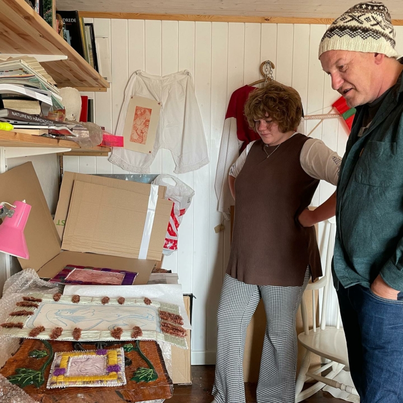 Today we’re visiting Mette Rasmussen @pizza_lacrimosa in Nexø at Bornholm to collect her works for our upcoming exhibition ‘Drunken Butterflies’ curated by @jonstahn 

We’re very excited to introduce her art at the gallery

Please join us on Friday, September 30th at the opening reception 

#mariekirkegaardgallery #metterasmussen #jonstahn